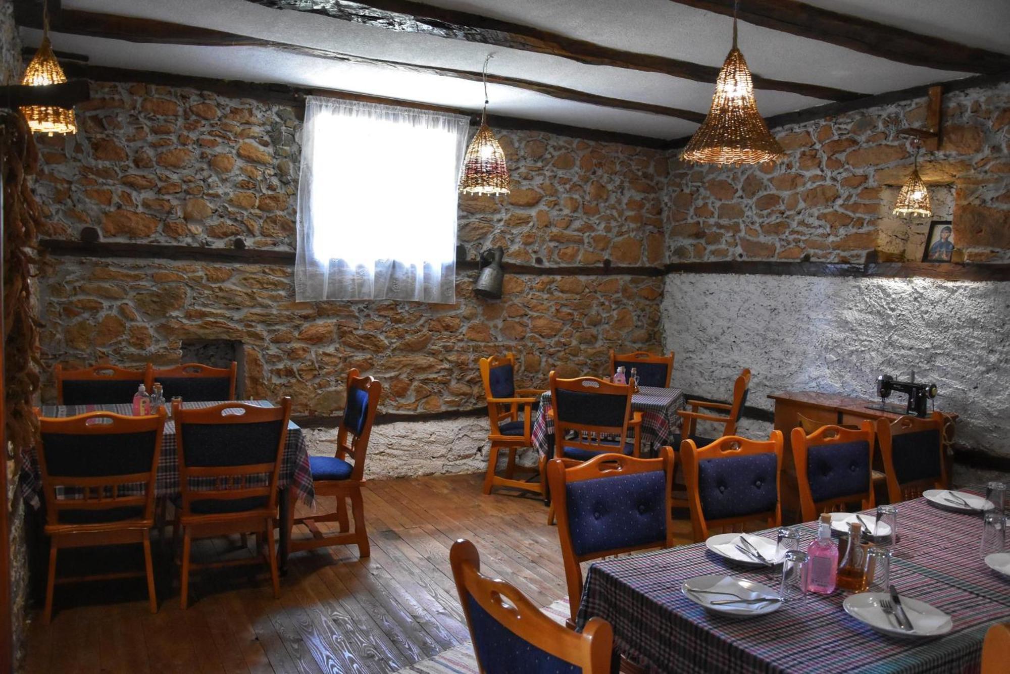 Corbadziski An Ethno House Bed & Breakfast Vratnica Exterior foto